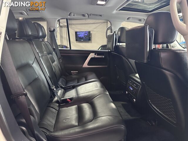 2017 TOYOTA LANDCRUISER  VDJ200R SAHARA AUTOMATIC WAGON