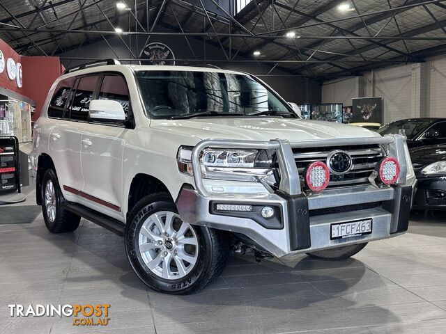 2017 TOYOTA LANDCRUISER  VDJ200R SAHARA AUTOMATIC WAGON