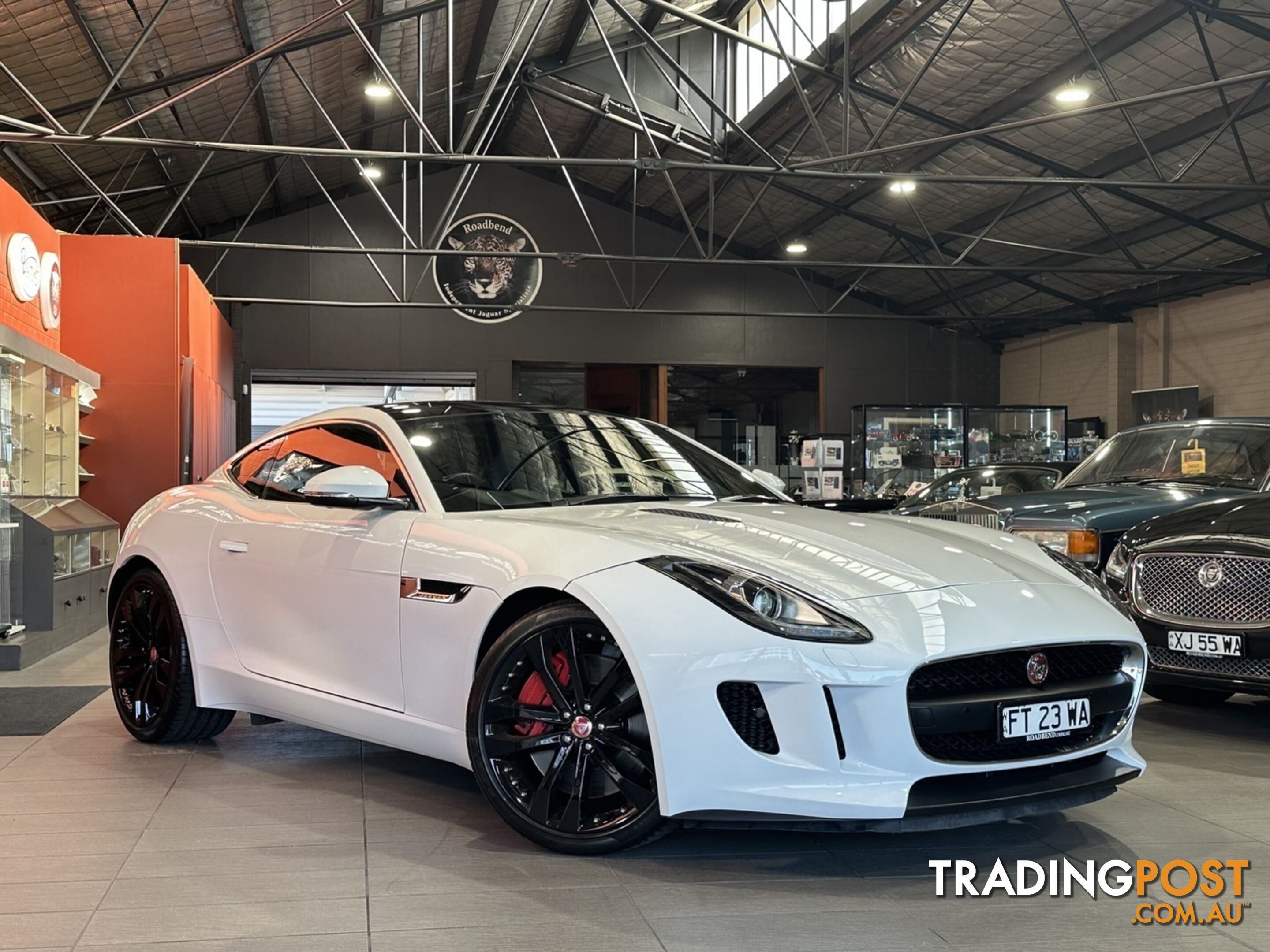 2015 JAGUAR F-TYPE  X152 16MY AUTOMATIC COUPE COUPE