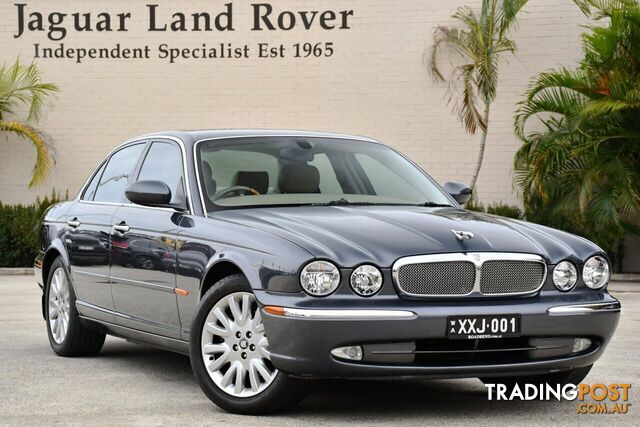 2003 JAGUAR XJ8  X350 SEDAN