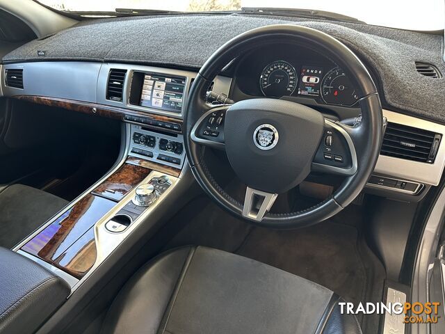 2013 JAGUAR XF  X250 13MY LUXURY AUTOMATIC SEDAN