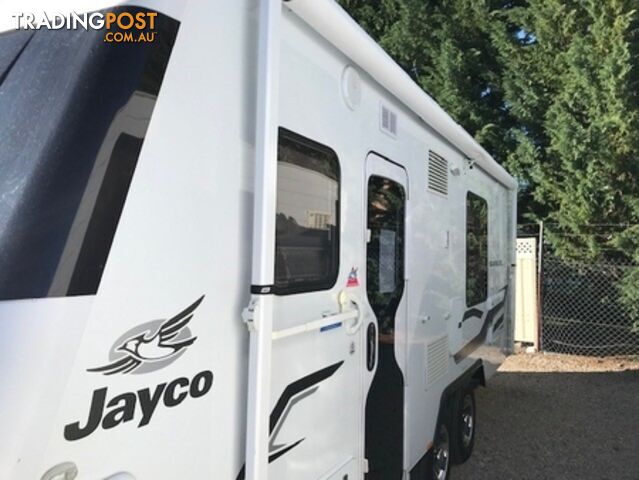 2016 JAYCO SILVERLINE 21' (2165 - photo 2 of 16