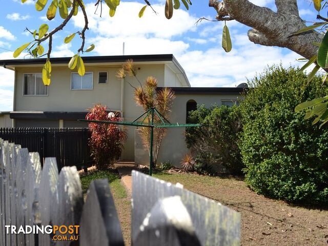 132 Farnborough Road MEIKLEVILLE HILL QLD 4703