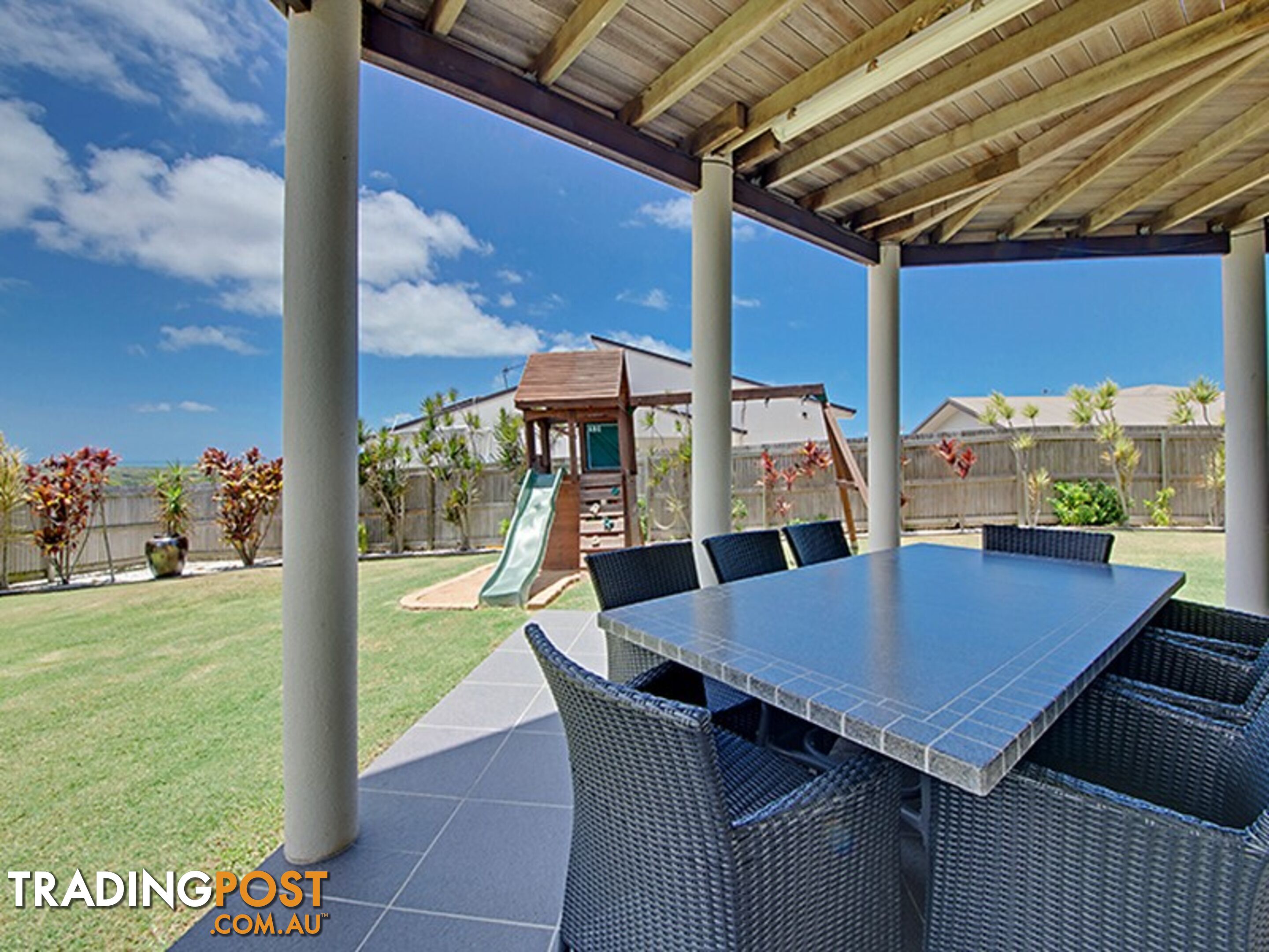 11 Pitcairn Court PACIFIC HEIGHTS QLD 4703