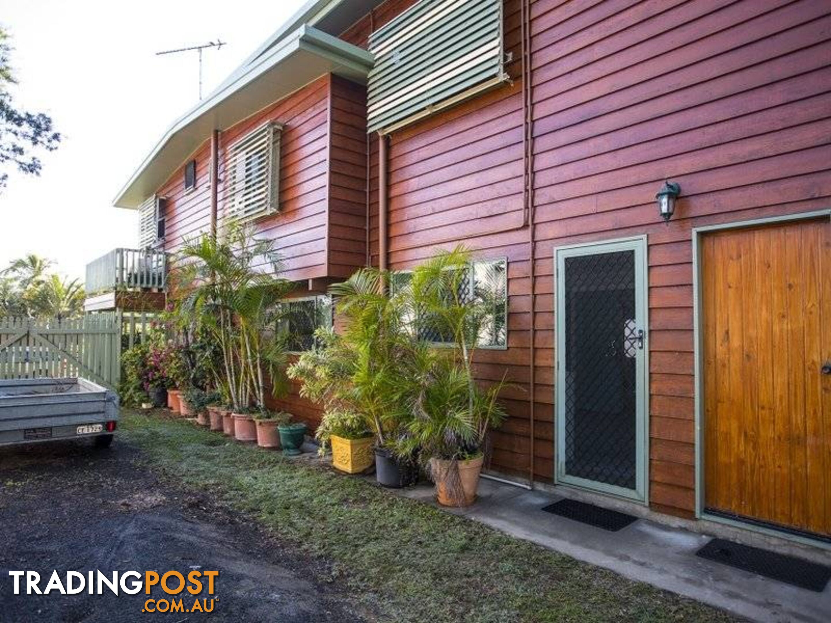 6 Maida Street COOEE BAY QLD 4703