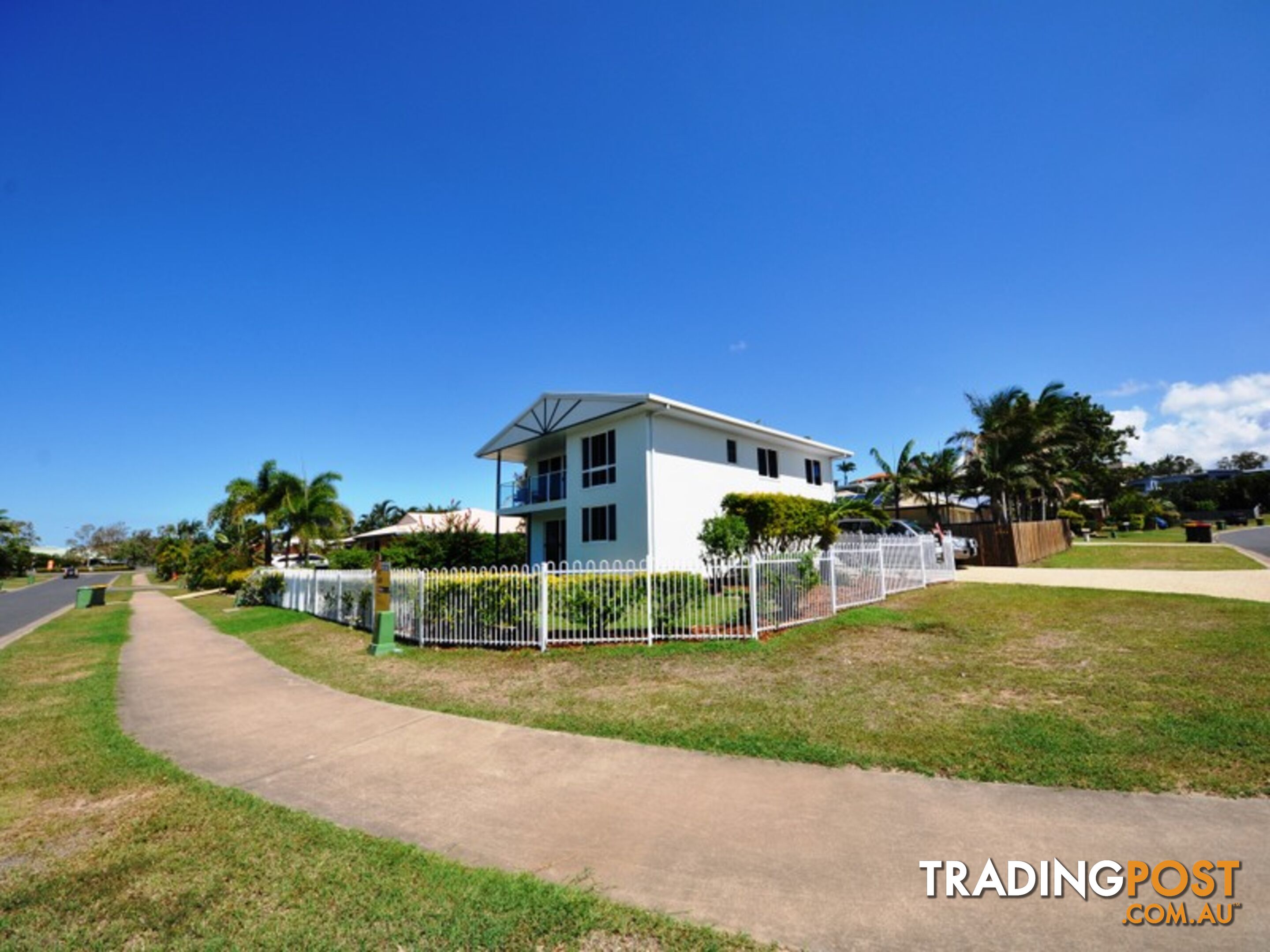 15 Frangipani Drive LAMMERMOOR QLD 4703