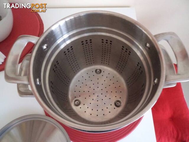 JAMIE OLIVER TEFAL SPAGHETTI/PASTA COOKER ITALIAN SERIES - photo 2 of 3