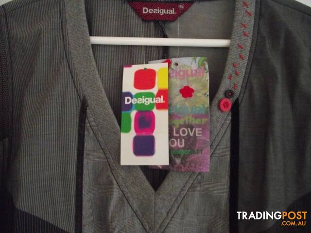 DESIGUAL LADIES DRESS/TOP NEW WITH TAGS SIZE 46EU SIZE 18 AUS - photo 2 of 3