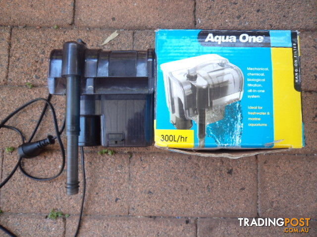 AQUA ONE CLEAR VIEW HANG ON FILTER 300L/hr