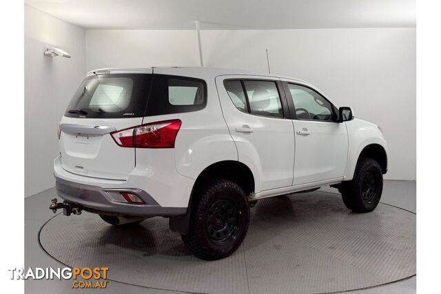 2019 ISUZU MU-X  - photo 3 of 34