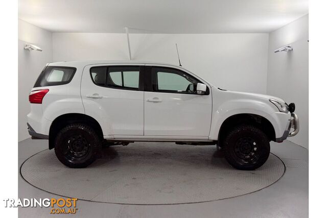 2019 ISUZU MU-X  - photo 2 of 34