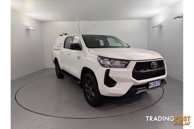 2025 TOYOTA HILUX GUN126R