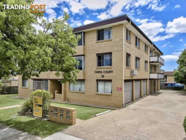 4/18 Sadlier Street KEDRON QLD 4031