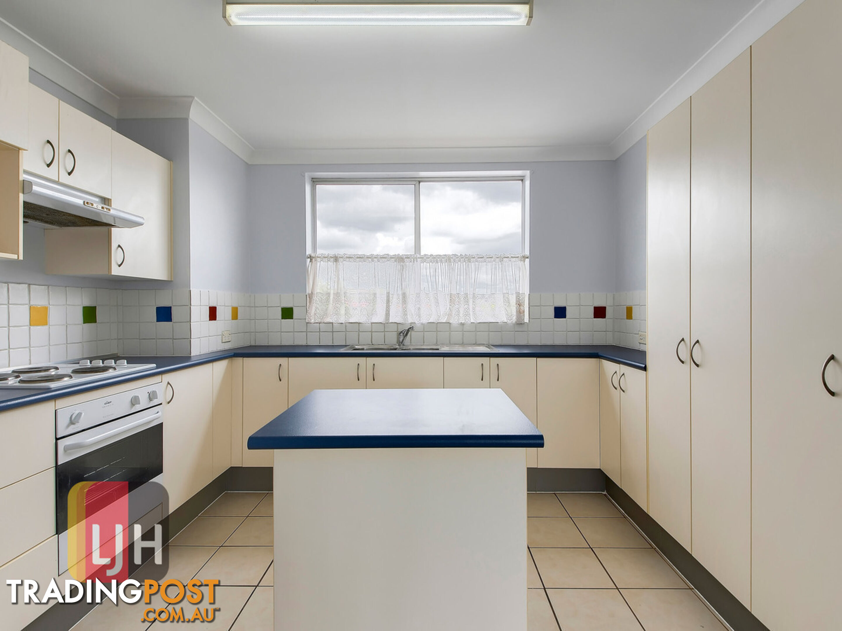 3/20 Alva Terrace GORDON PARK QLD 4031