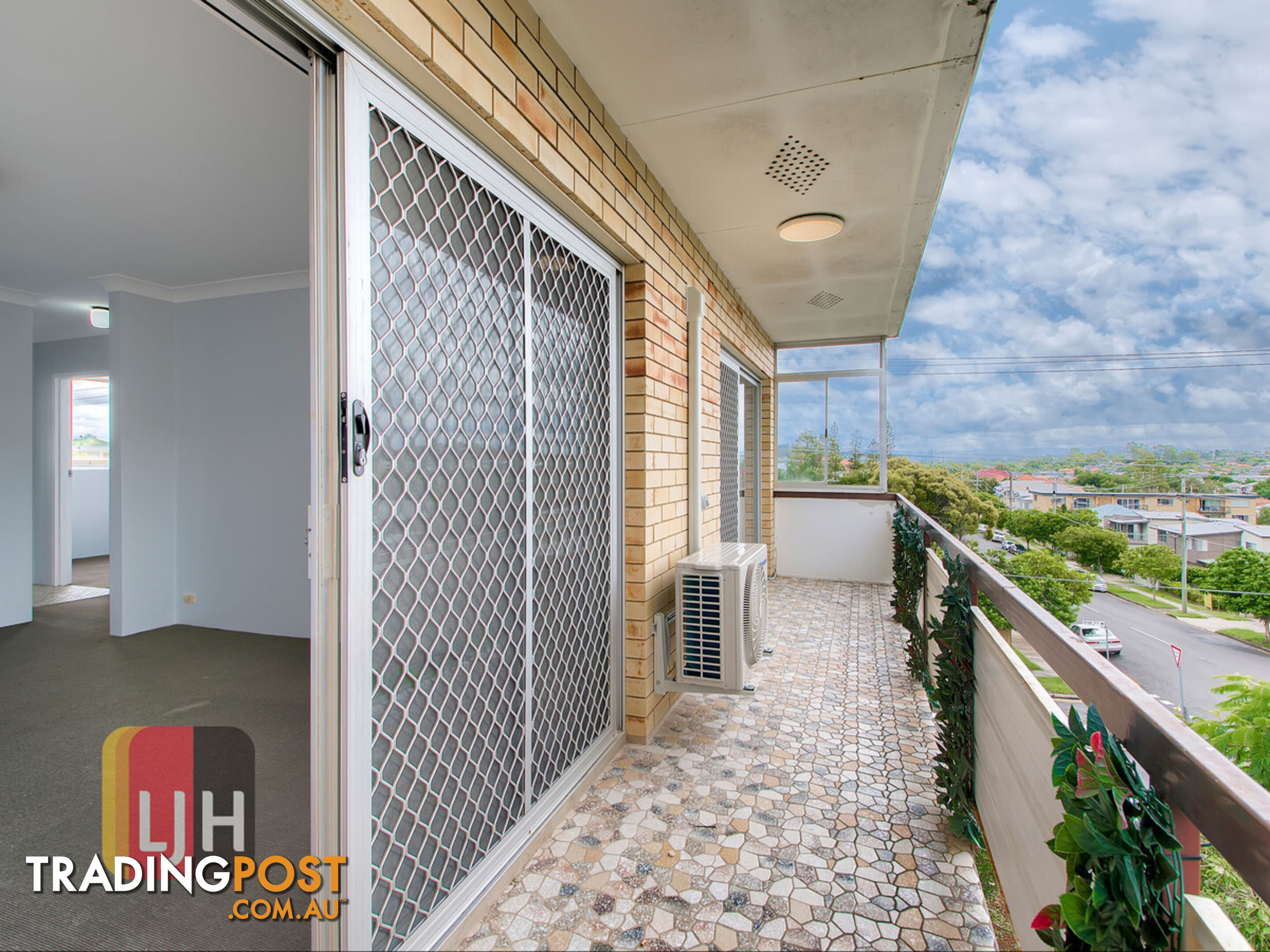 3/20 Alva Terrace GORDON PARK QLD 4031