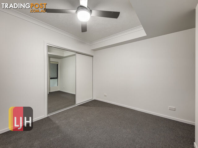 Brand new units/17 Buddina Street STAFFORD QLD 4053