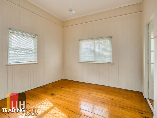 228 Gympie Road KEDRON QLD 4031