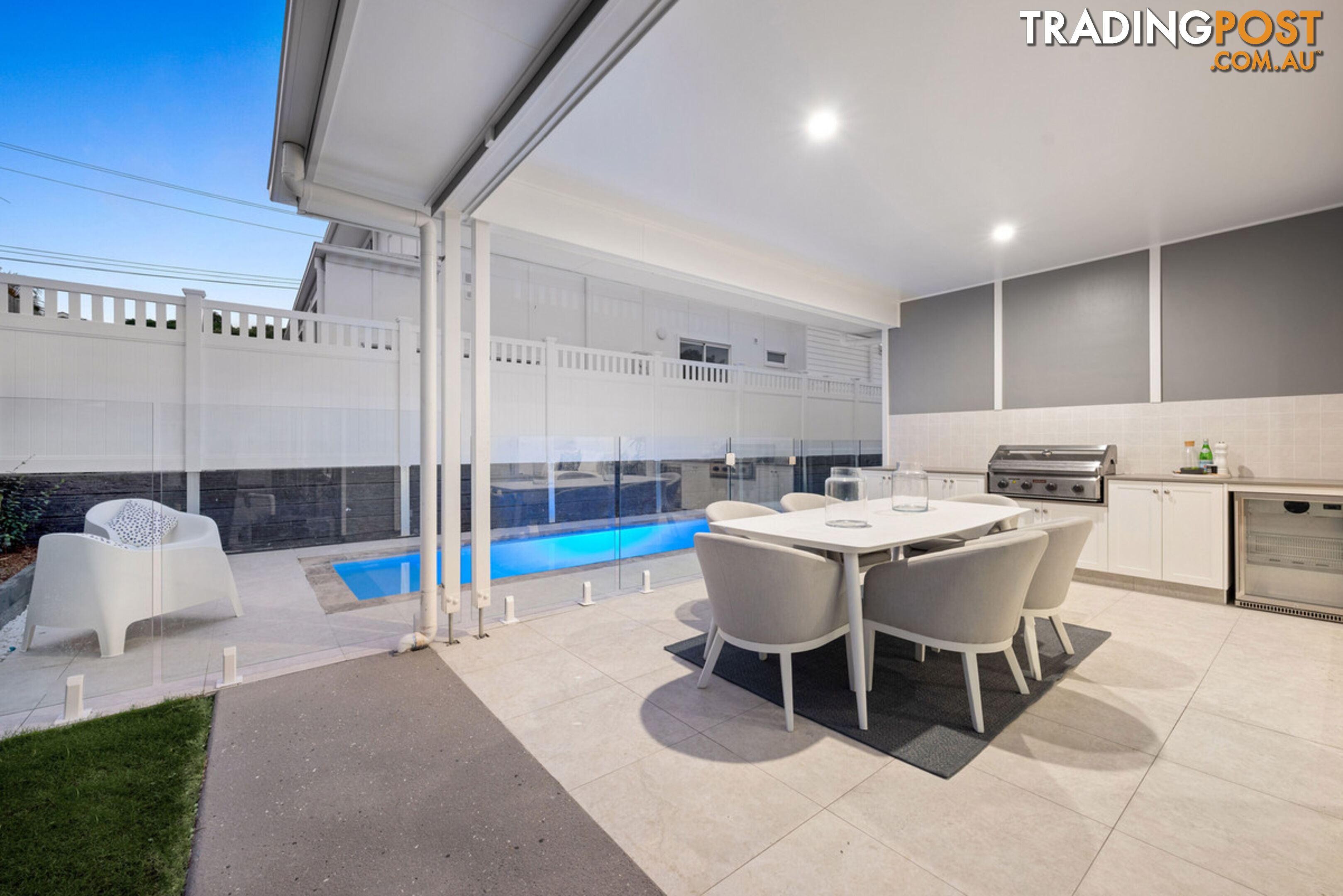 14 Bloxsom Street KEDRON QLD 4031