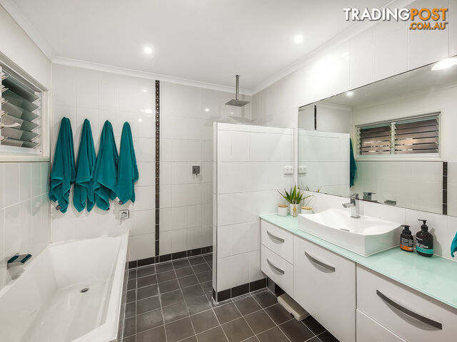 37 Sloane Street STAFFORD HEIGHTS QLD 4053