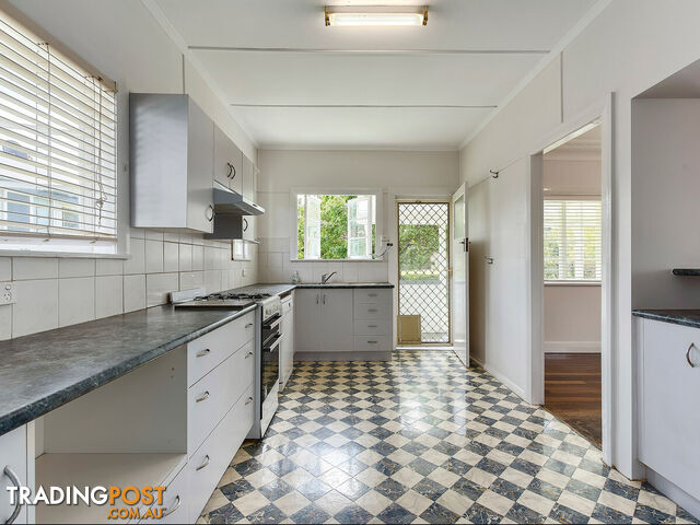 23 Leiper Street STAFFORD QLD 4053