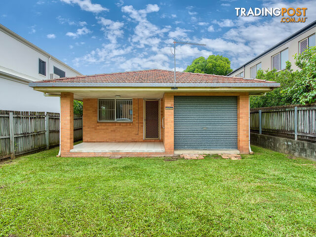 7 Wongara Street CLAYFIELD QLD 4011