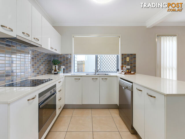 1/50 Walkers Way NUNDAH QLD 4012