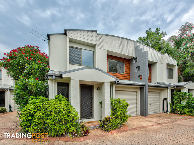 2/34 Parker Street NEWMARKET QLD 4051