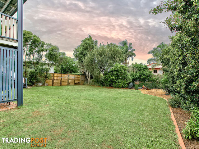 15 Shackleton Street KEDRON QLD 4031