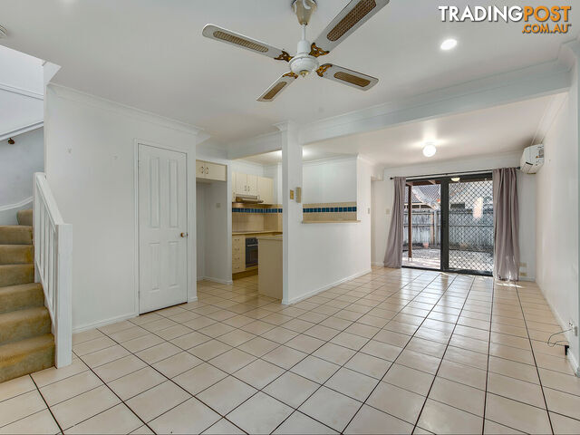 30/128 Queens Road EVERTON PARK QLD 4053 - photo 2 of 8