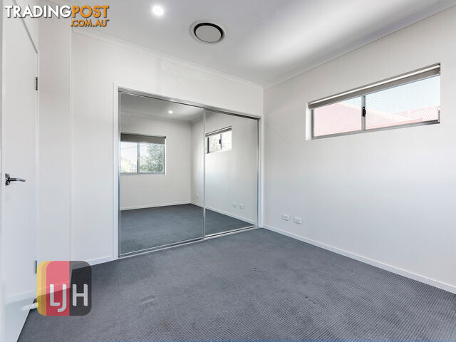 1/298 Melton Road NORTHGATE QLD 4013