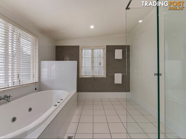 47 Sport Street KEDRON QLD 4031