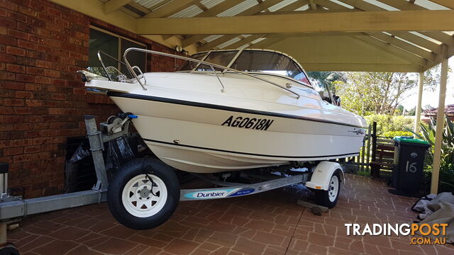 5.25 Runabout with 90hp DFI