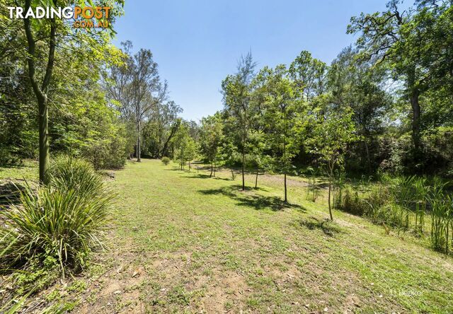 97 Outlook Drive ESK QLD 4312