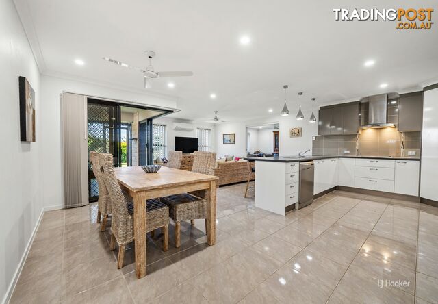 48 Settlers Rise WOOLMAR QLD 4515 - photo 5 of 18
