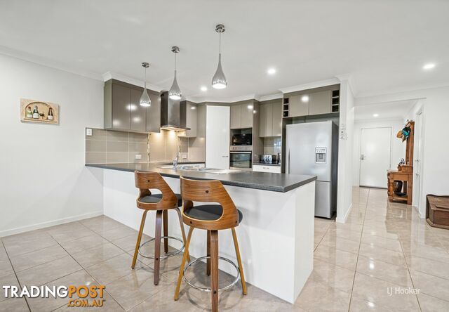 48 Settlers Rise WOOLMAR QLD 4515 - photo 3 of 18