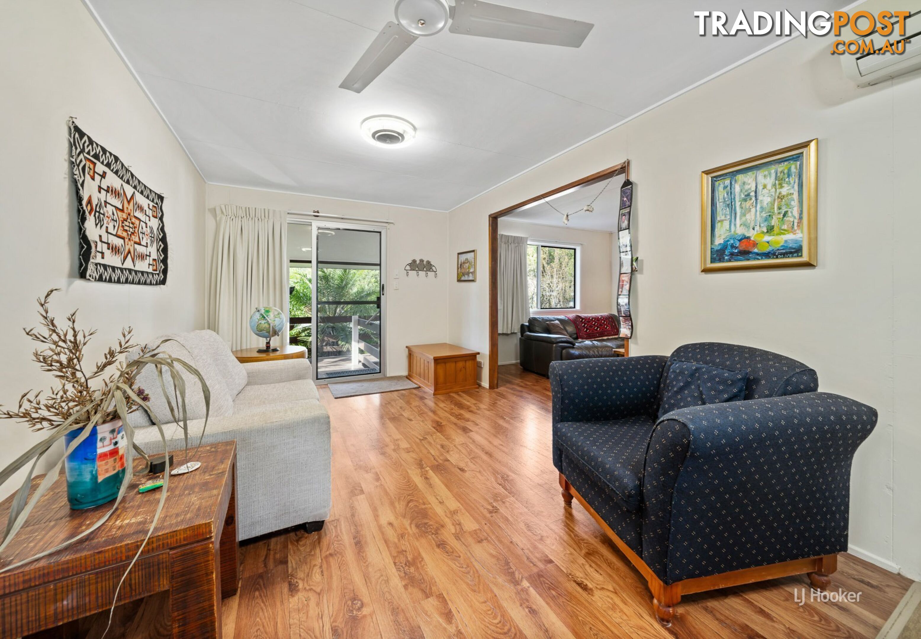 16 Russell Street ESK QLD 4312