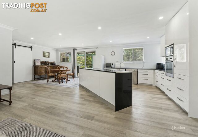 39 McLaughlan Road BENARKIN NORTH QLD 4314 - photo 5 of 17