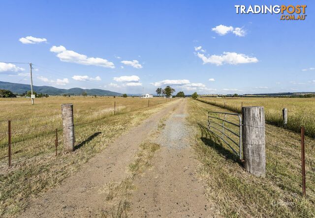 274 Silverleaves Road MOUNT BEPPO QLD 4313