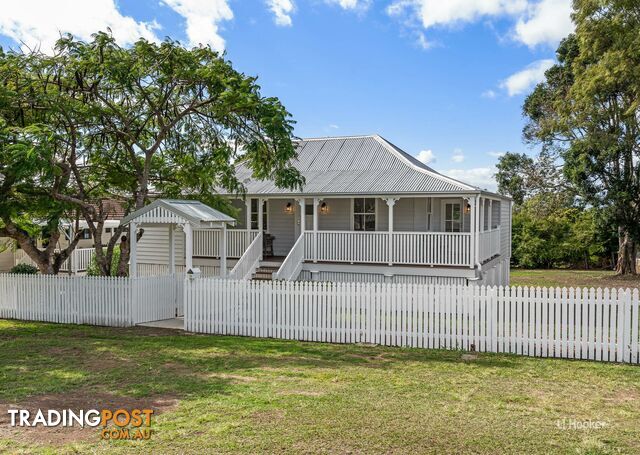 14 Alexandra Street TOOGOOLAWAH QLD 4313