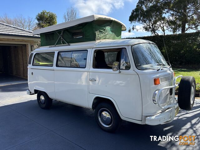 1975 Volkswagen Kombi Van Automatic