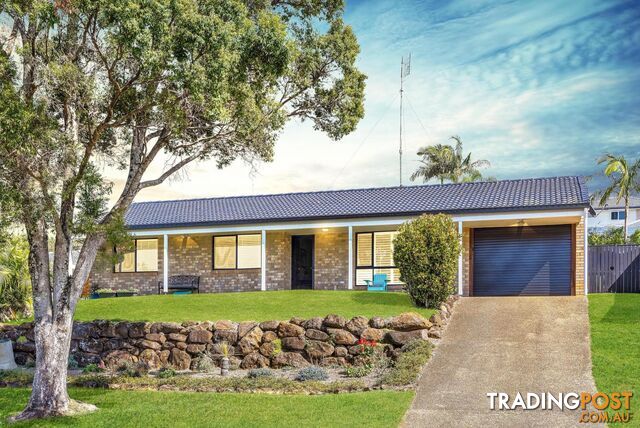 72 Glen Ayr Drive BANORA POINT NSW 2486