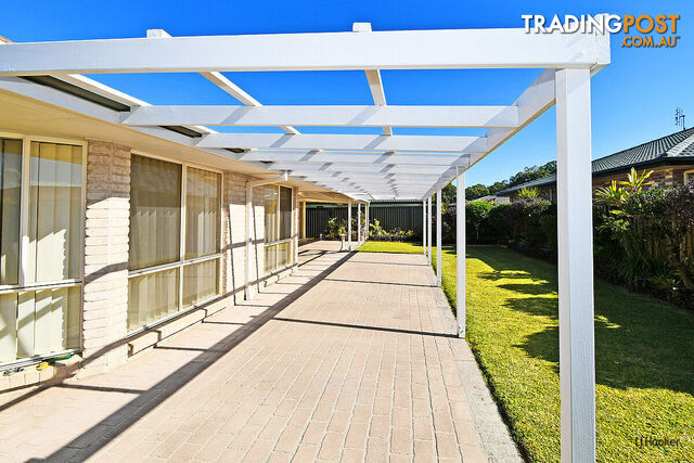 17 Flemington Street BANORA POINT NSW 2486