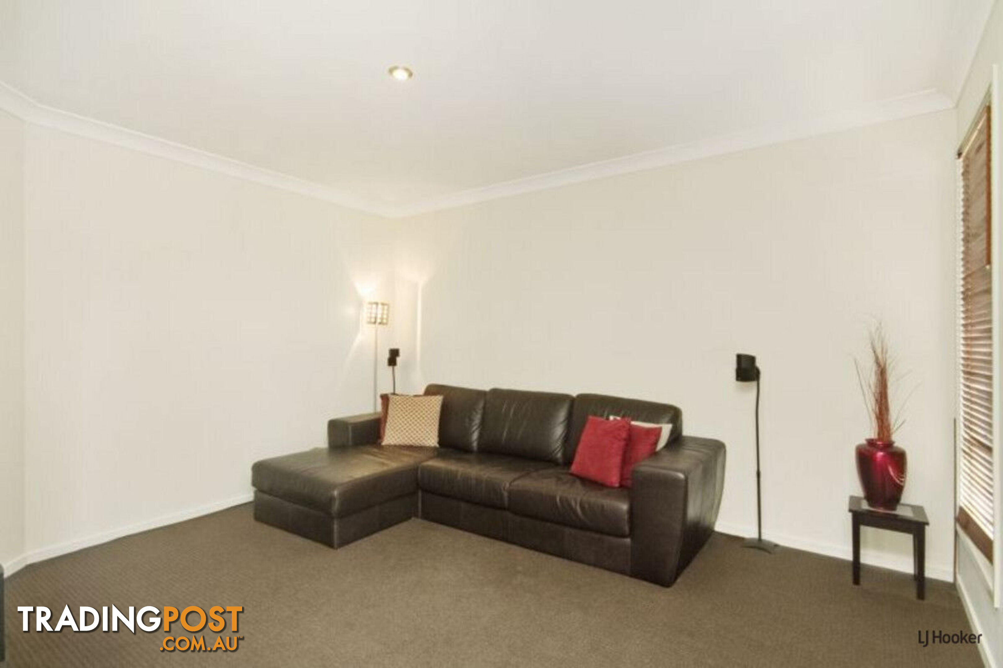 9 Belah Court BANORA POINT NSW 2486