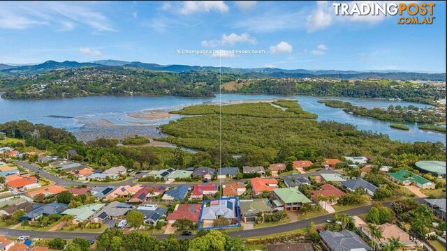 16 Champagne Drive TWEED HEADS SOUTH NSW 2486