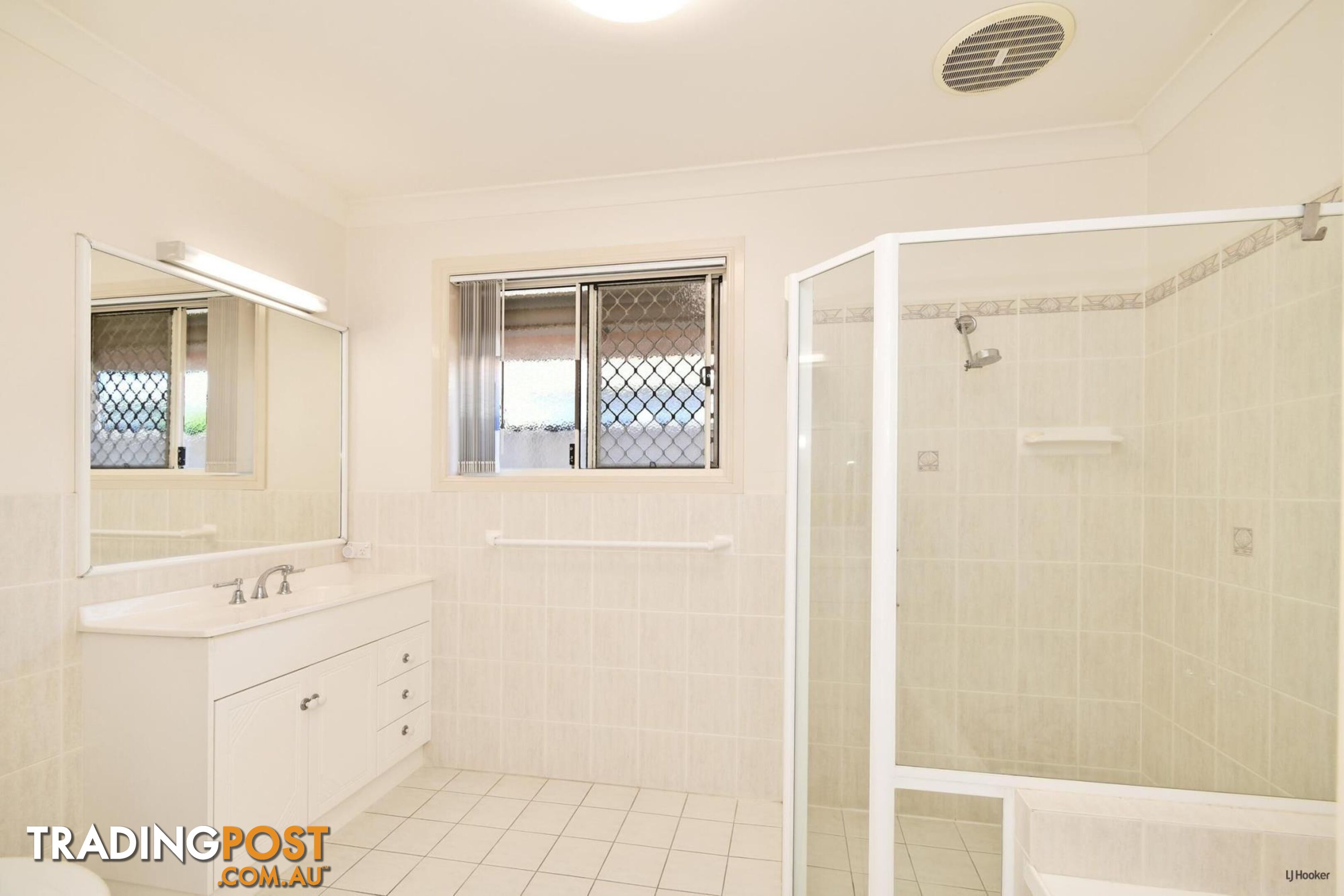 11 Alpha Way BANORA POINT NSW 2486