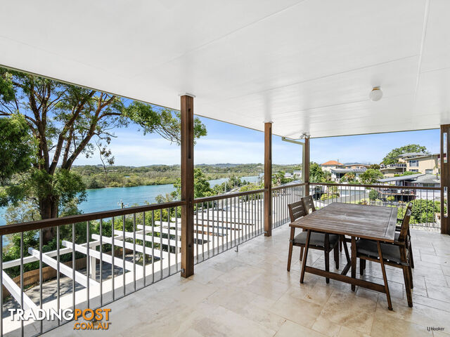 21 Kennedy Drive TWEED HEADS NSW 2485