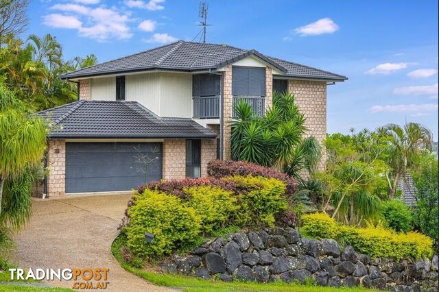 32 Buncrana Terrace BANORA POINT NSW 2486