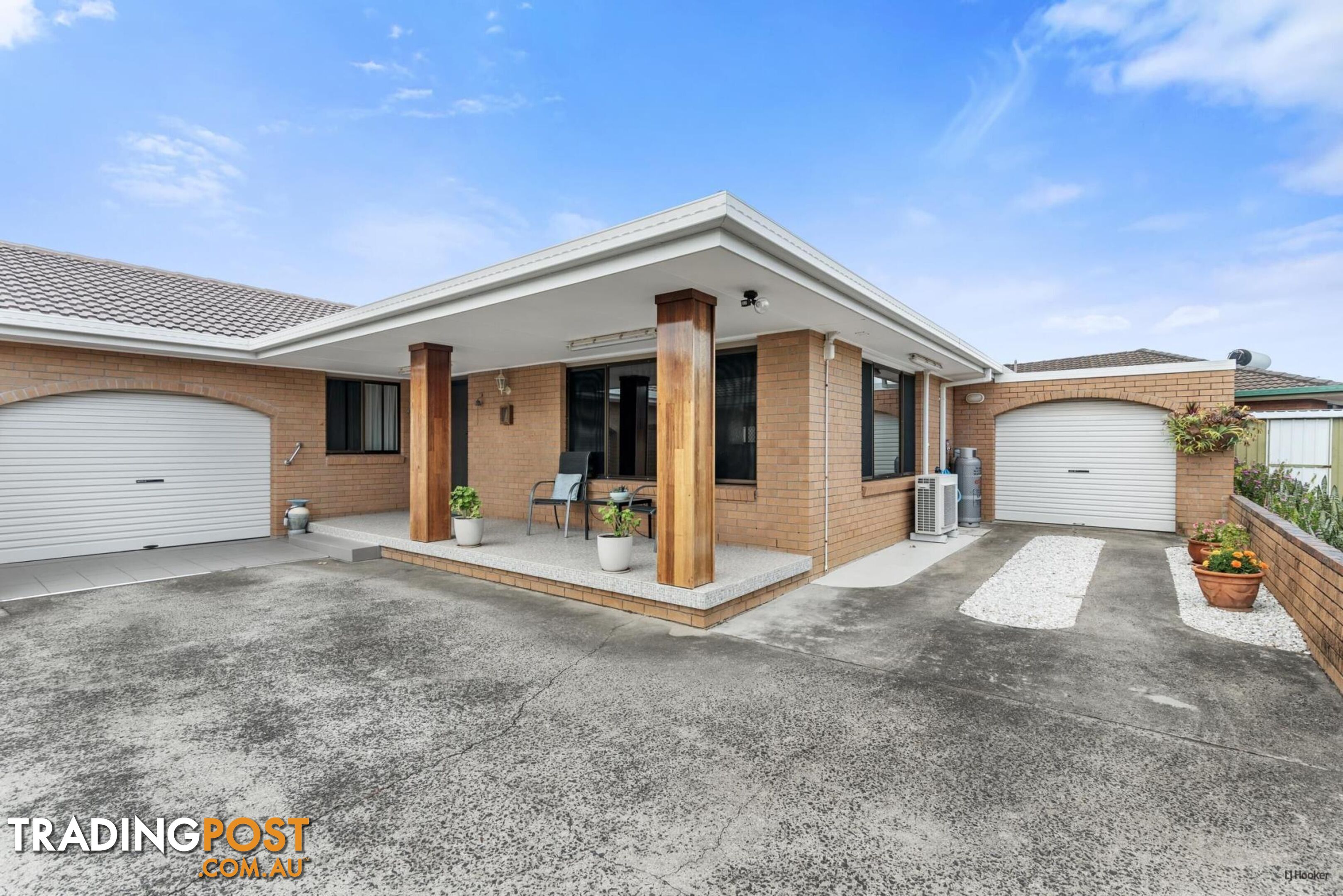 2/42 Keith Compton Drive TWEED HEADS NSW 2485