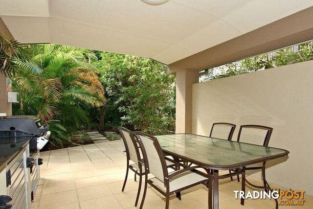 216/3-5 Thrower Drive CURRUMBIN QLD 4223