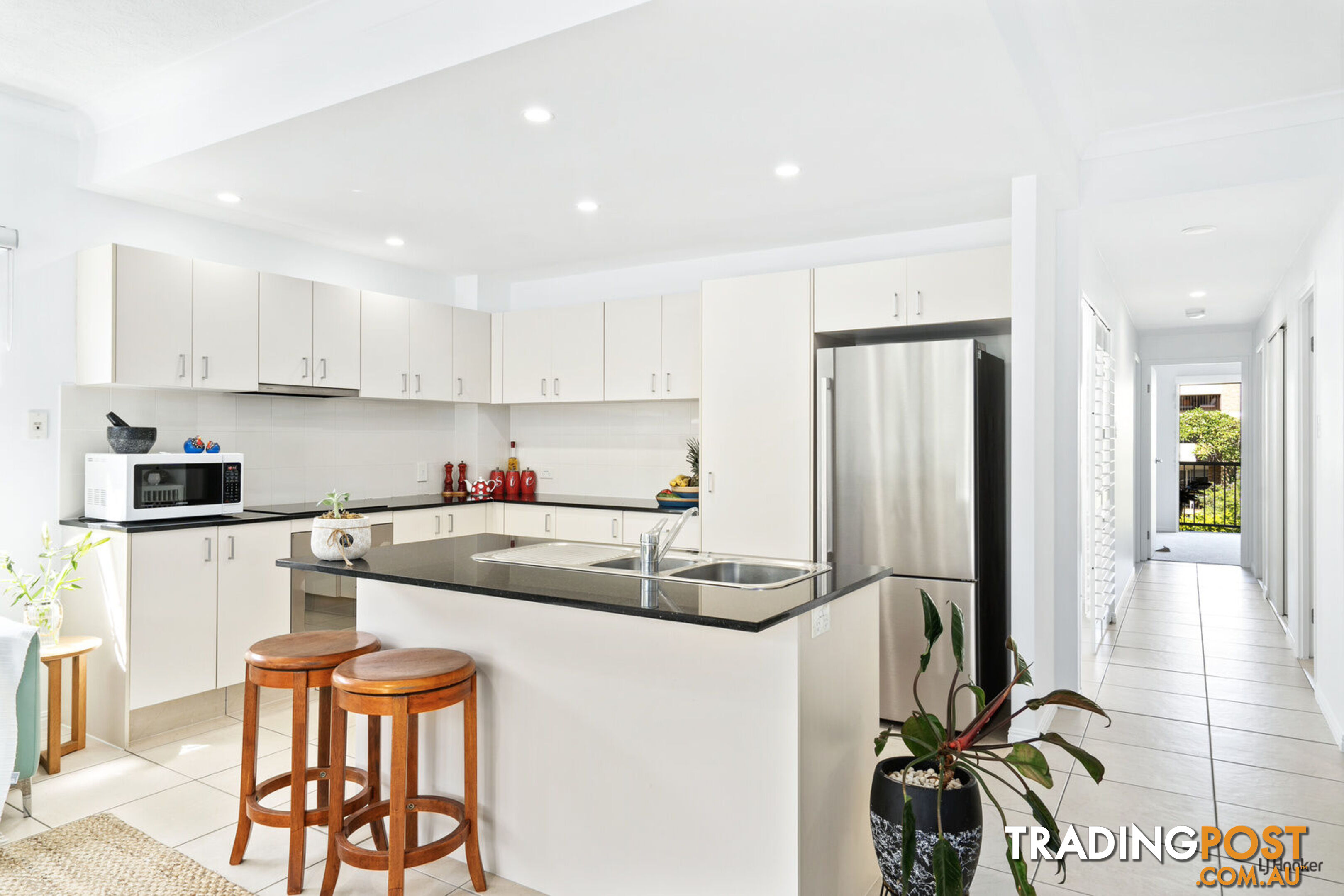 216/3-5 Thrower Drive CURRUMBIN QLD 4223